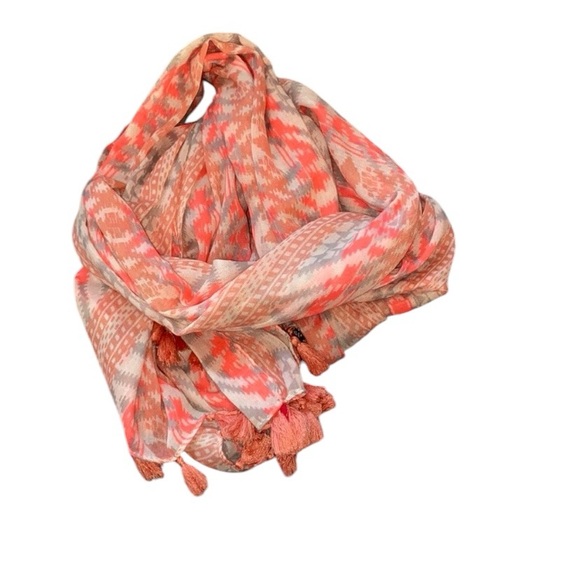 Forever 21 Pink Gray Aztec Fringe Tassels Summer Scarf Lightweight One Size - Picture 1 of 5